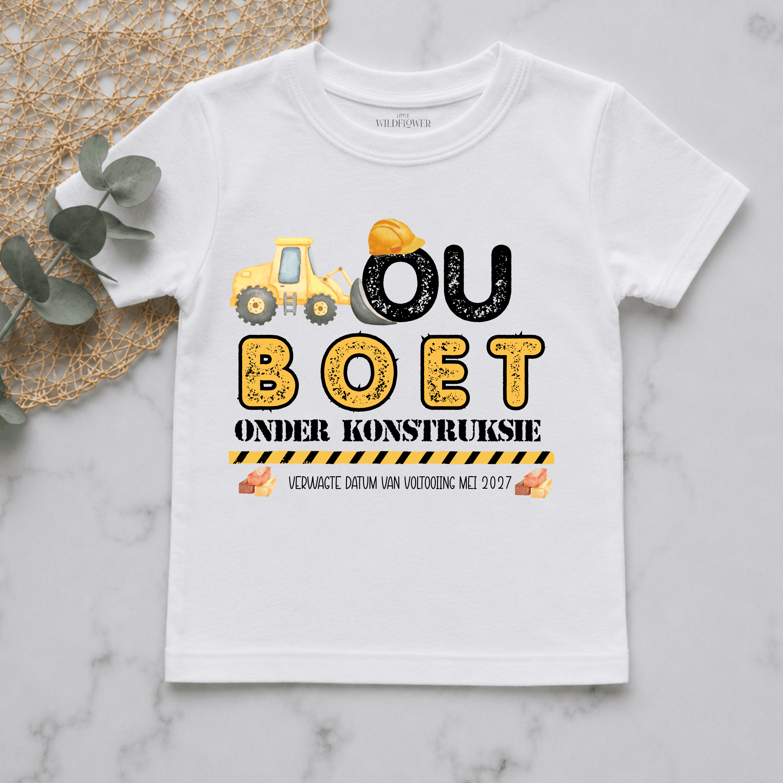 Big Brother Under ConstructionPersonalised Pregnancy Announcement Kids Shirt